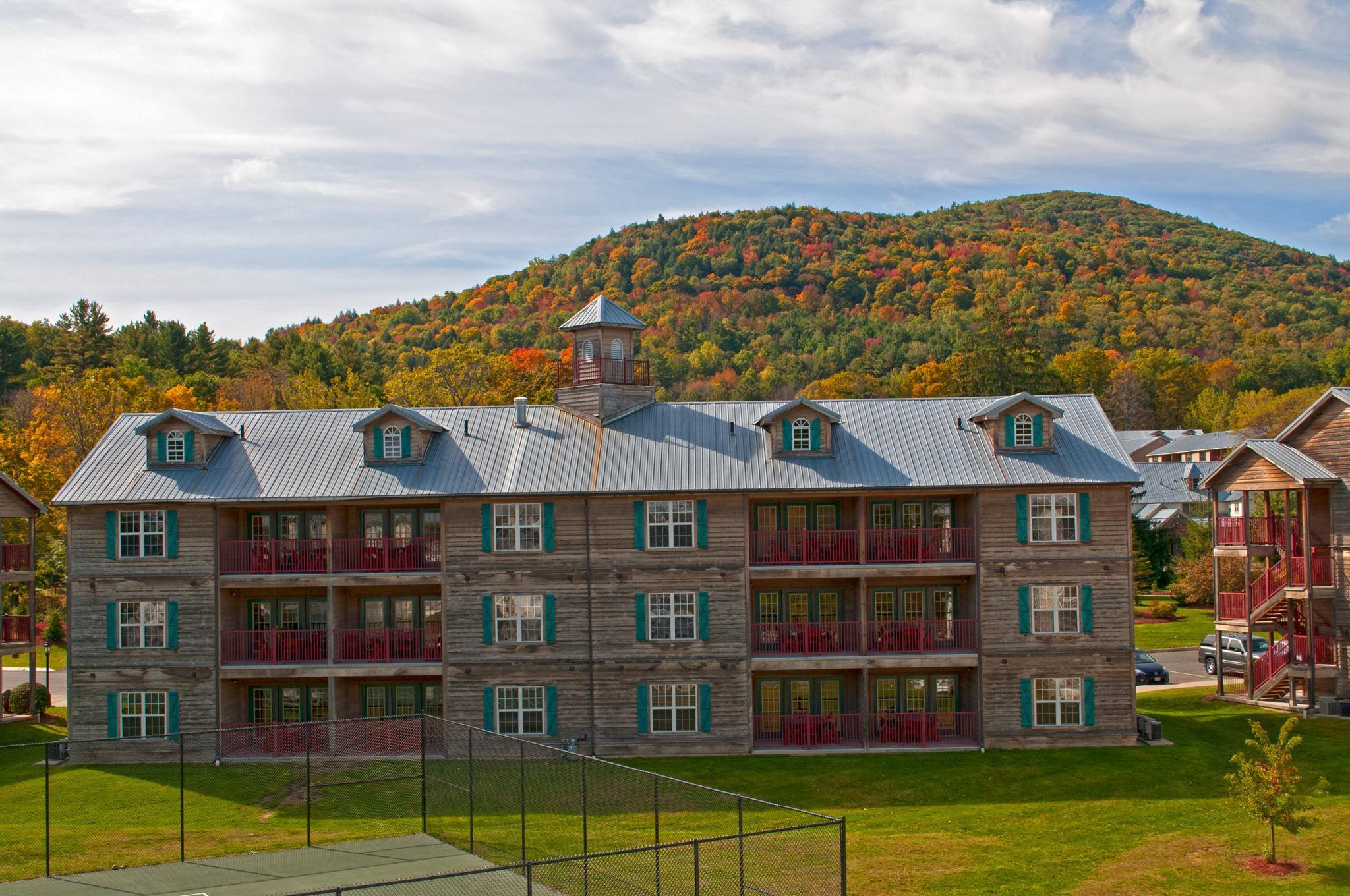 Holiday Inn Club Vacations Oak N Spruce Resort In The Berkshires Lee Exterior photo