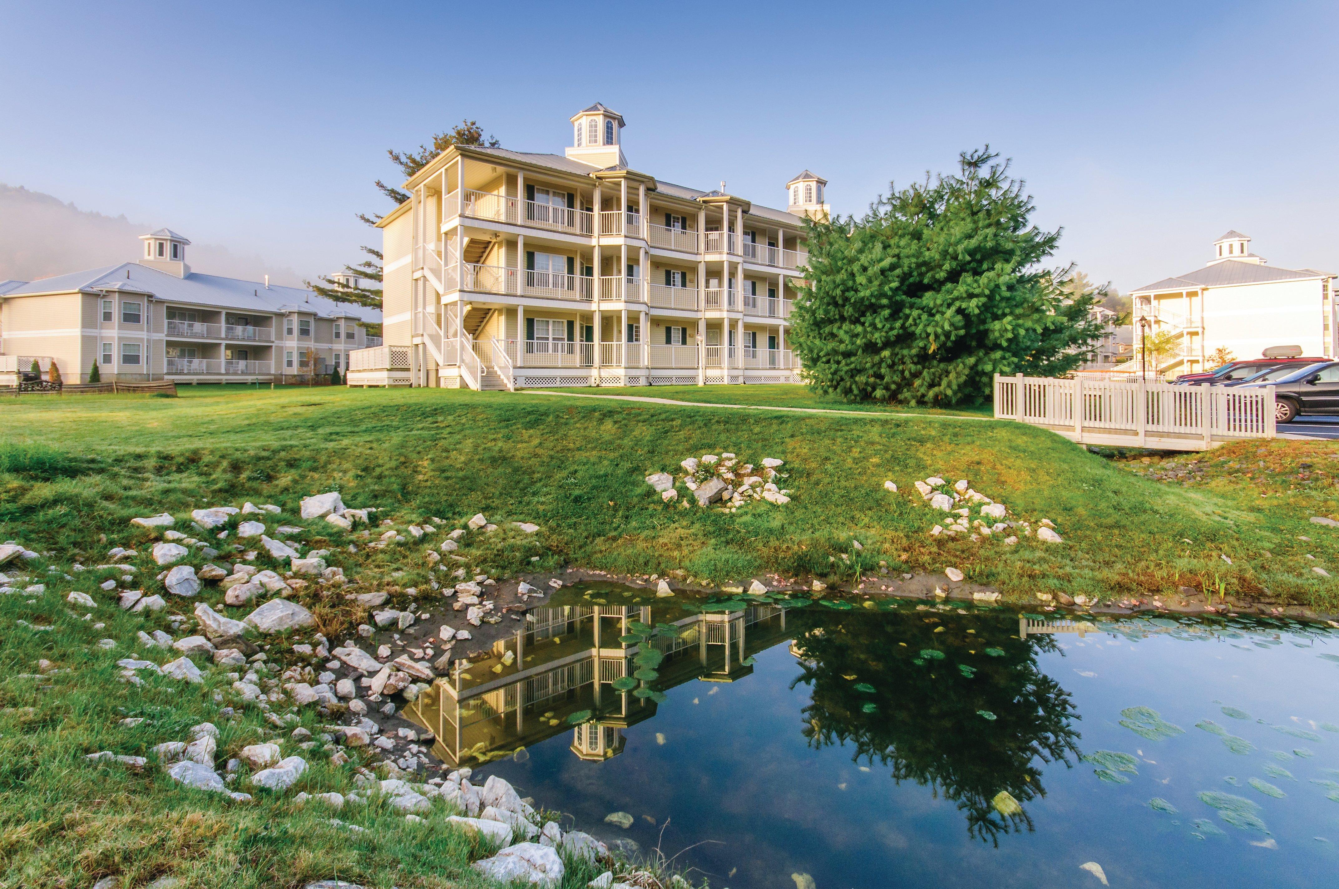 Holiday Inn Club Vacations Oak N Spruce Resort In The Berkshires Lee Exterior photo